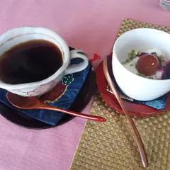 カフェ豆ん茶家