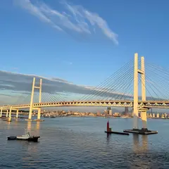 横浜ベイブリッジ