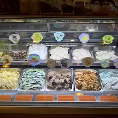 Mamanis Gelato