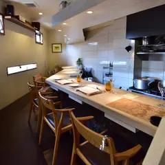 スタジオーネ