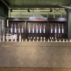 SHOLAYERED(ショーレイヤード)赤レンガ倉庫店