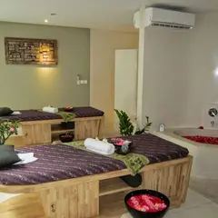 LLuvia Spa