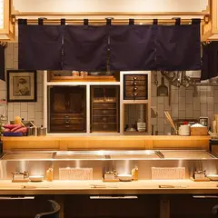 新宿西口 居酒屋 坐もつ焼きいしん｜旨辛明太子もつ鍋 もつ焼き ホルモン 飲み放題 宴会 大ガード 鍋