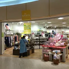 ワンズ東京オペラシティ店