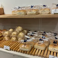 はとやのぱん さつまち鹿児島中央駅店
