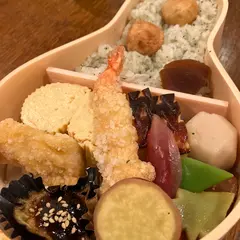 茶懐石 三友居
