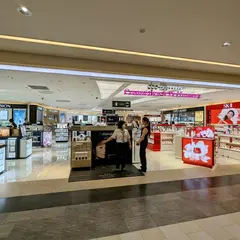 Fa-So-La DUTY FREE Cosmetics & Perfumery