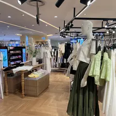 OLV Takashimaya