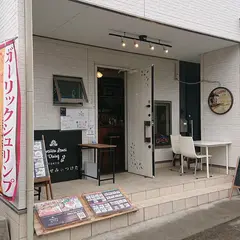 Hawaiian Lanai Dining Tokyo 小さな幸せみぃつけた（ハワイアン・ラナイ・ダイニング・トーキョー ちいさなしあわせみぃつけた）