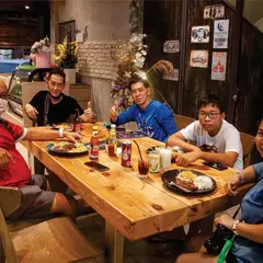 Uncle Ray's Grill
