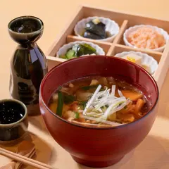 拘りの味噌汁と羽釜ごはん 佳照庵