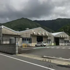 海洋ゴム㈱