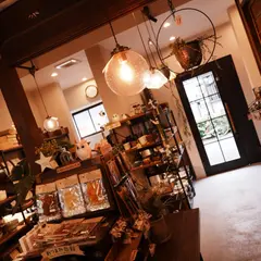 雑貨とカフェ ここち