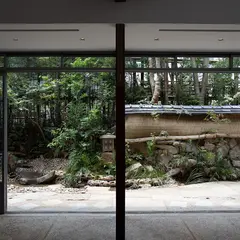 VISVIM GENERAL STORE