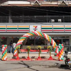 セブンイレブン フイメン店