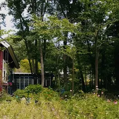 THE POTTING SHED