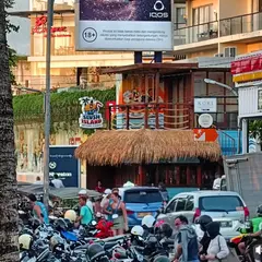 SLUSH ISLAND BEACHWALK