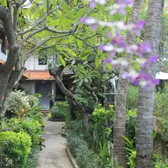 Bakung sari resort