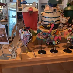 グローバルマーケット(国際蚤の市)