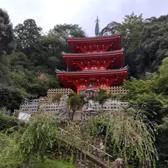 岐阜公園三重塔