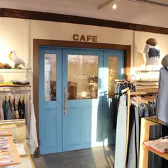 THE ISLAND CAFE