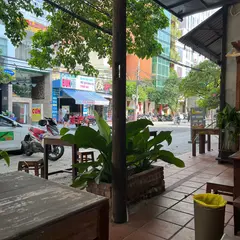Bà Mua