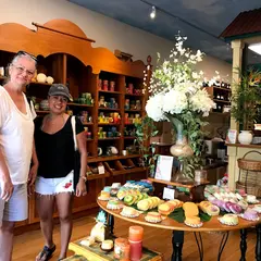 Island Soap & Candle Works