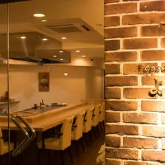 福岡市中央区薬院の鉄板焼屋TeppanDining よしだ