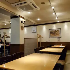 トラットリア・タント・タヴォレッテ
