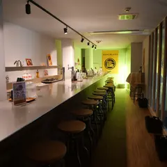 EGG BOMB ( エッグ ボム ) 広島店