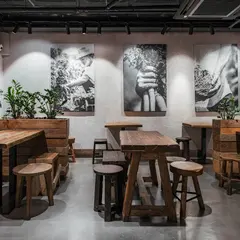 Honest Greens Tuset