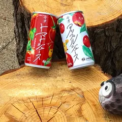 森のトマトジュース屋さん♪
