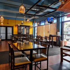 Ben N' Yan's