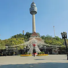 83タワー（83 Tower）