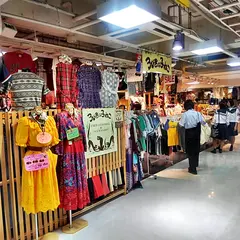 ３びきの子ねこ 仙台店