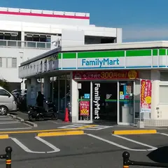 ファミリーマート 箕面西宿店