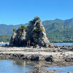 白蛇弁財天