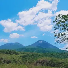 レウォトビ山