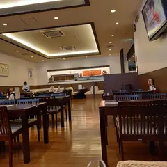 レストラン Lotus Cafe
