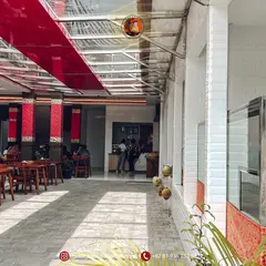 Sate Babi Bawah Pohon