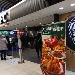ケンタッキーフライドチキン南海難波駅2F中央改札口店