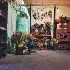 お花とコーヒーのお店 追憶