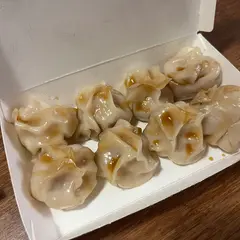 蒸好呷（蒸餃、酸辣湯）