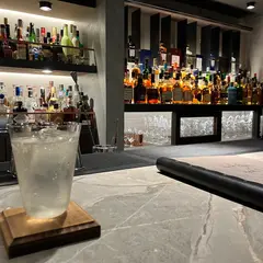 and Bar / and Cafe