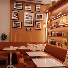Mado à Paris