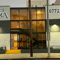 Hotel Rudra - Hollywood