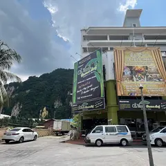 Oh Yeah Banana Leaf Batu Caves