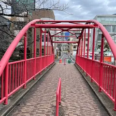 中の橋