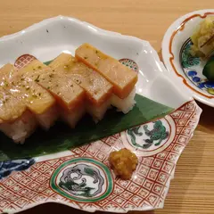 東茶屋 なかむら