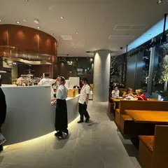 ショーグンバーガー 麻布台ヒルズ店（SHOGUN BURGER Azabudai Hills）